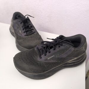 Brooks Adrenaline GTS 24 Shoes Womens 10 2E Black